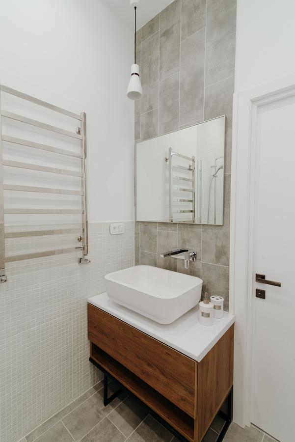 לבוב Apartment On Lesi Ukrainky מראה חיצוני תמונה